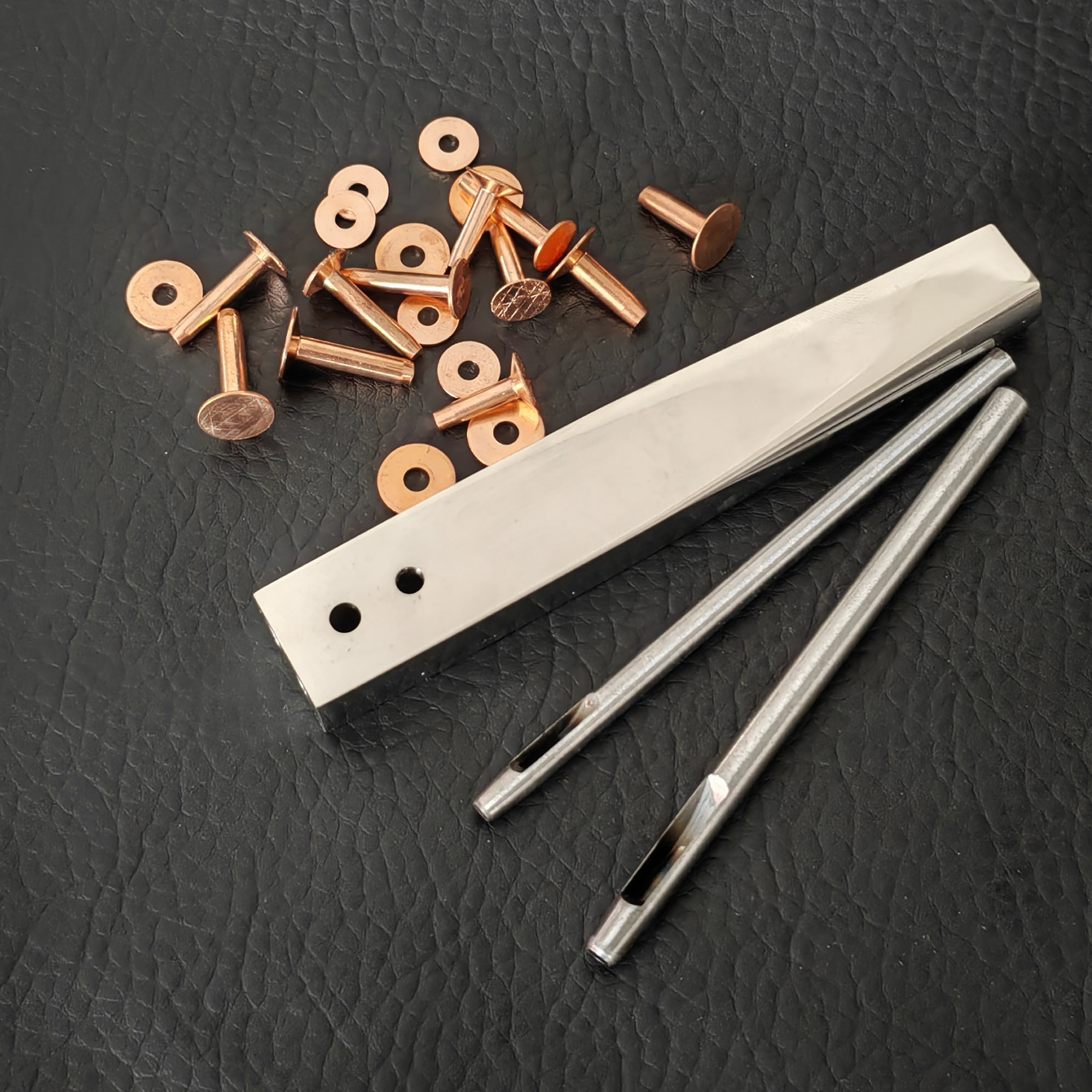 Rivet Setter Tool - Copper Rivets and Burrs #9 and